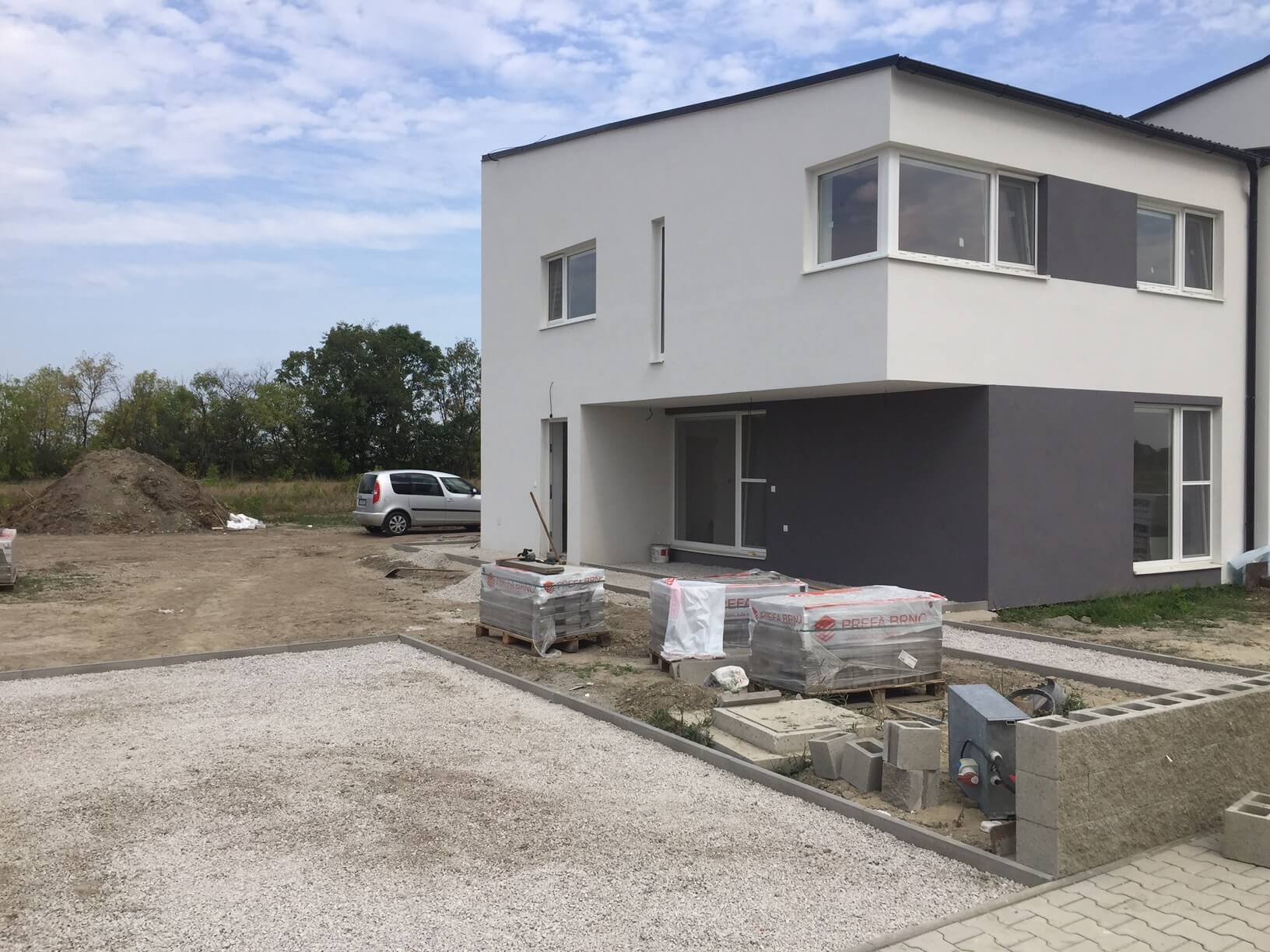 Predané: Posledný Rodinný dom v Dunajskej Lužnej v tichej lokalite, pri Košariskách, pri vlaku, 106m2, pozemok 422m2-18