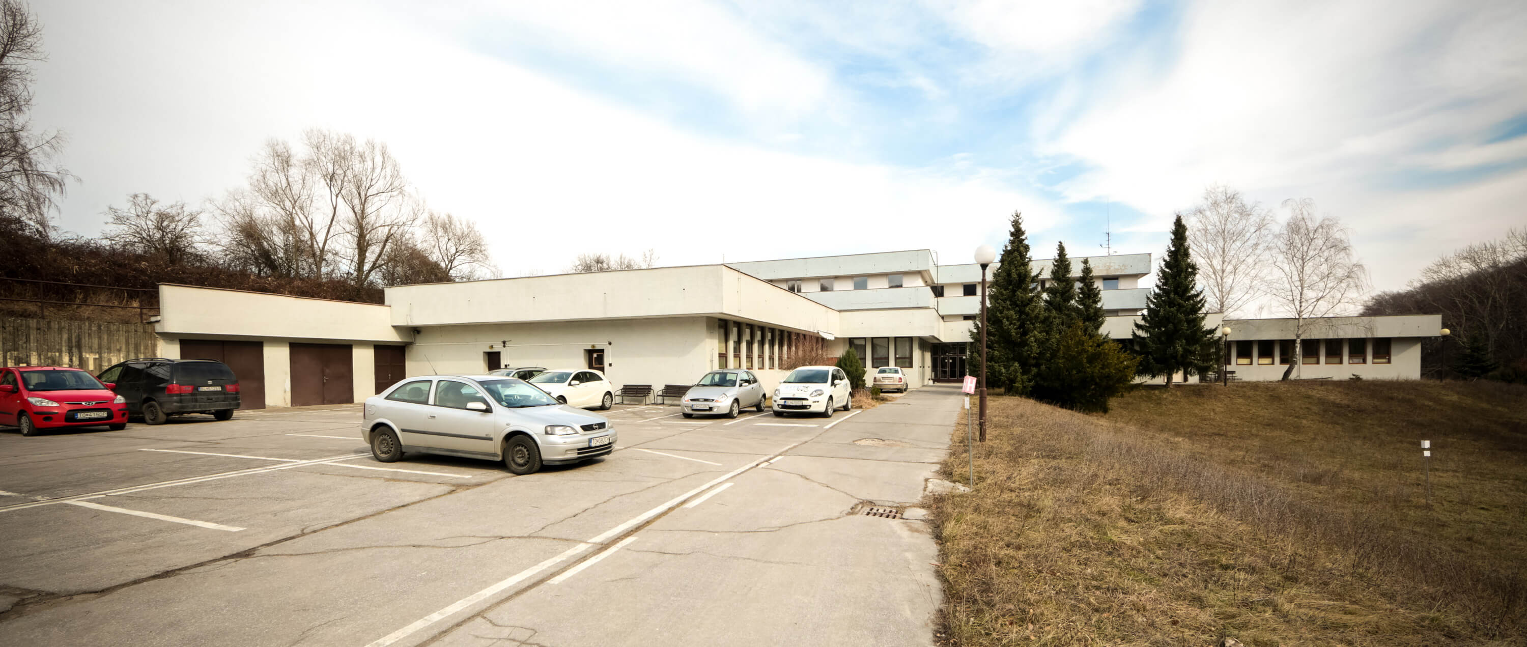 Predané: Zdravotnícke zariadenie, bývale sanatórium,komplex na predaj, Limbach, Potočná ulica, pozemky 21164m2, úžitkova spolu 3159m2-23