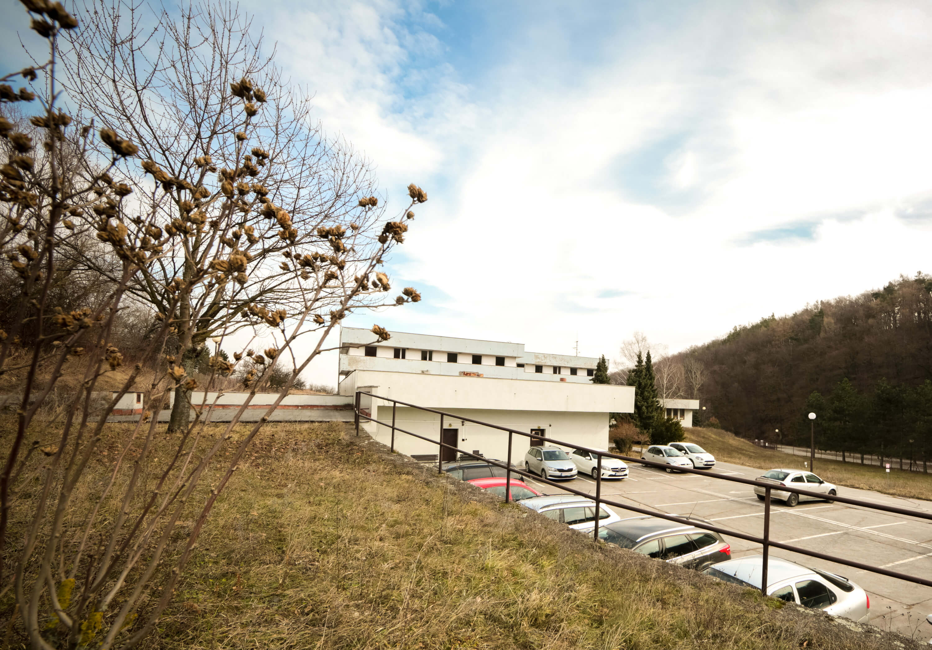Predané: Zdravotnícke zariadenie, bývale sanatórium,komplex na predaj, Limbach, Potočná ulica, pozemky 21164m2, úžitkova spolu 3159m2-21