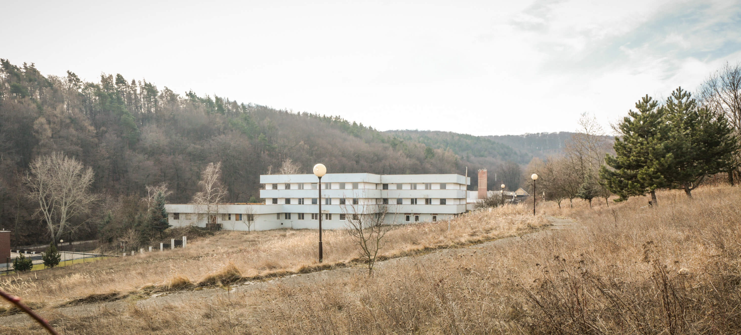 Predané: Zdravotnícke zariadenie, bývale sanatórium,komplex na predaj, Limbach, Potočná ulica, pozemky 21164m2, úžitkova spolu 3159m2-11