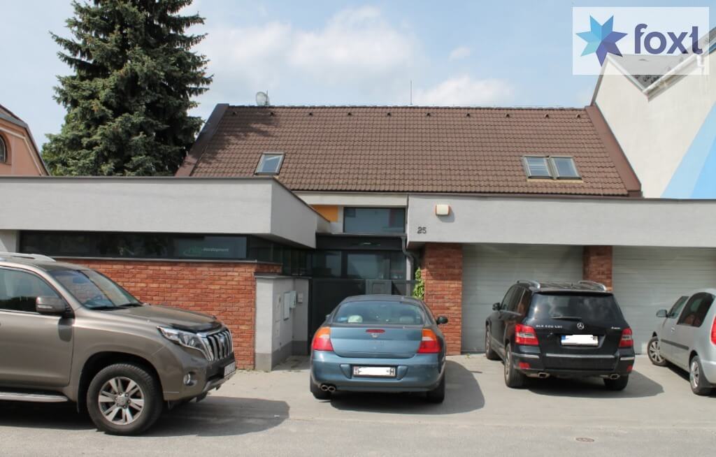 Predané Exkluzívny RD v Ružinove na ulici Syslia-32
