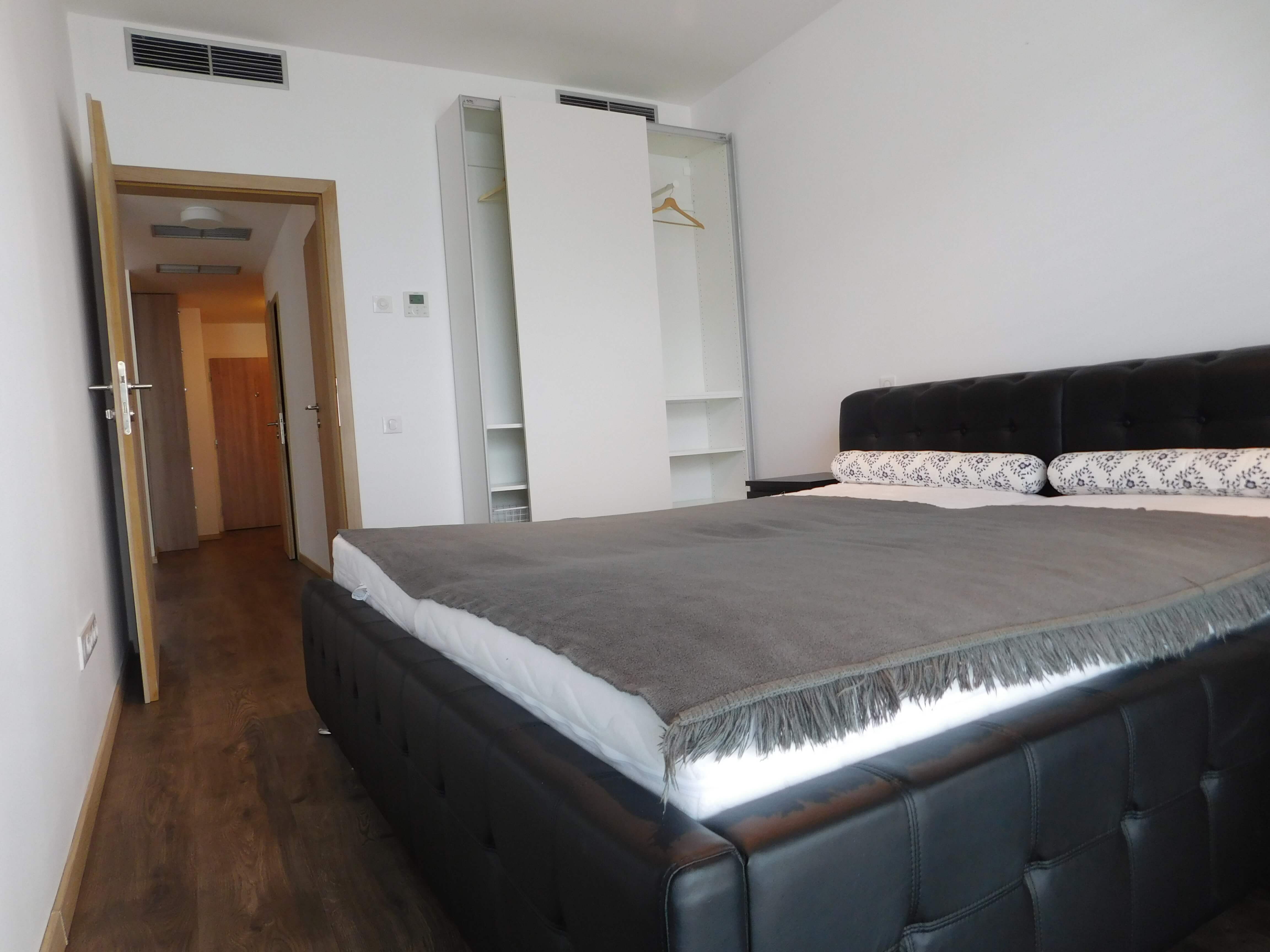 Prenajaté: Apartmán na prenájom v centre mesta – Rezidencia Grösslingova-8