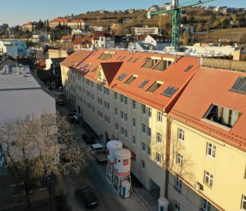 Predané: Novostavba Mezonet 4 izbový, širšie centrum v Bratislave, Beskydská ulica, 141m2, balkón a logia spolu 30,84m2, štandard.-2