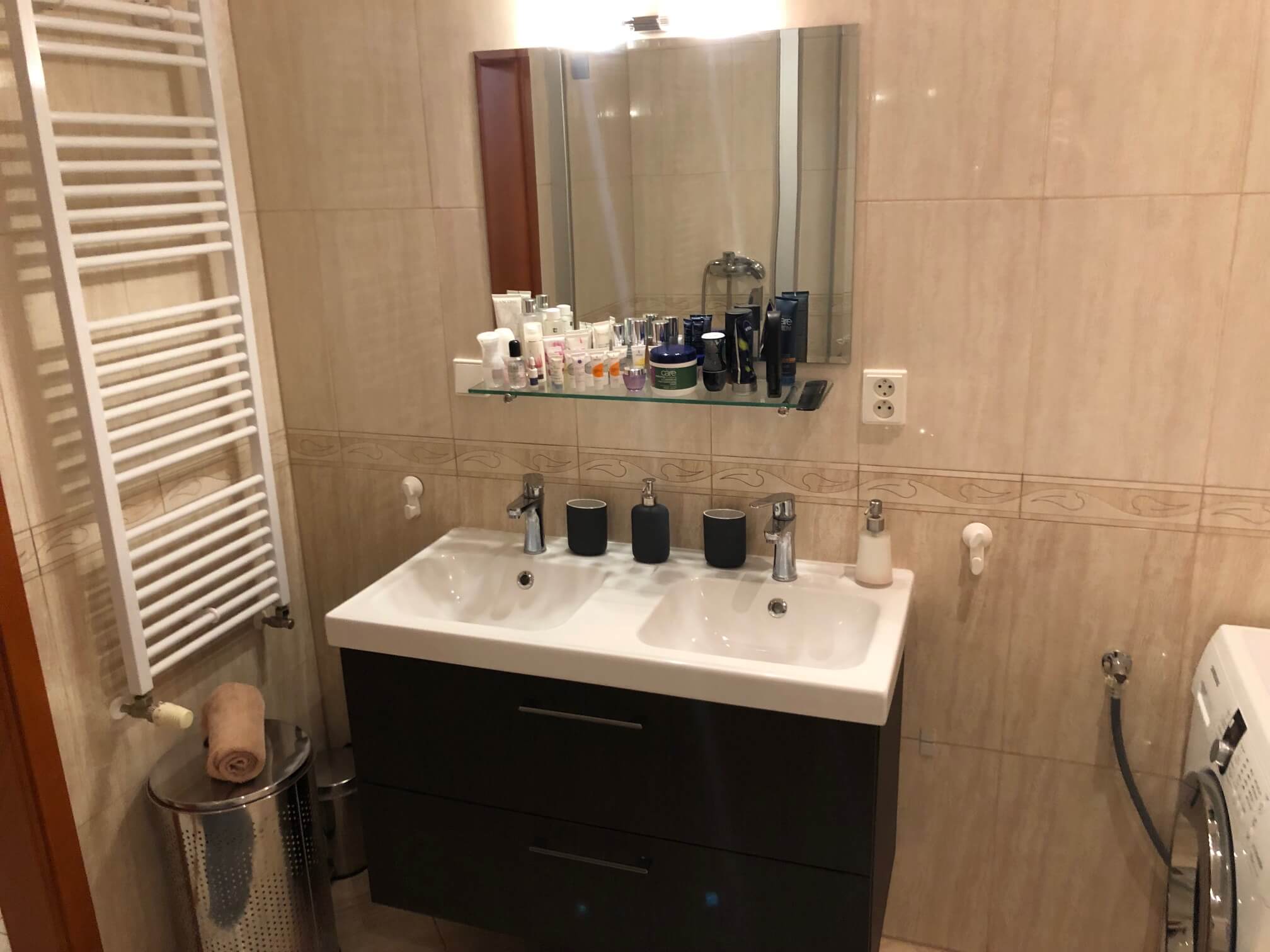 Predané: Exkluzívne na predaj 3 izb. byt, 72 m2, balkón 8 m2, parkovacie státie, Bratislava, Petržalka, Budatínska-55