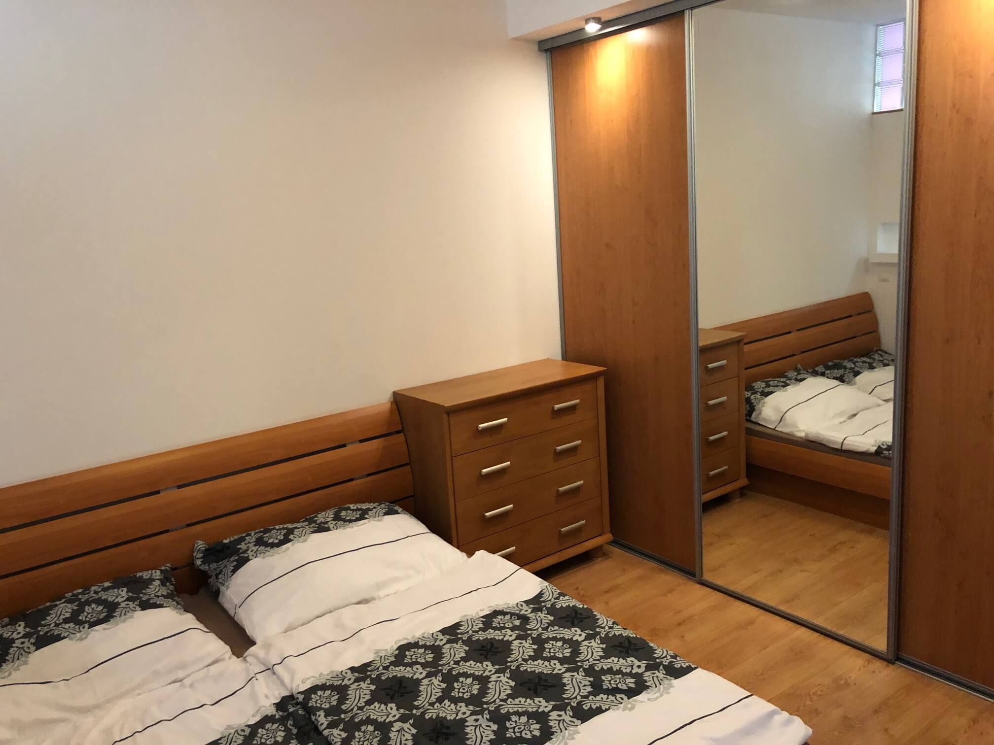 Predané: Exkluzívne na predaj 3 izb. byt, 72 m2, balkón 8 m2, parkovacie státie, Bratislava, Petržalka, Budatínska-35