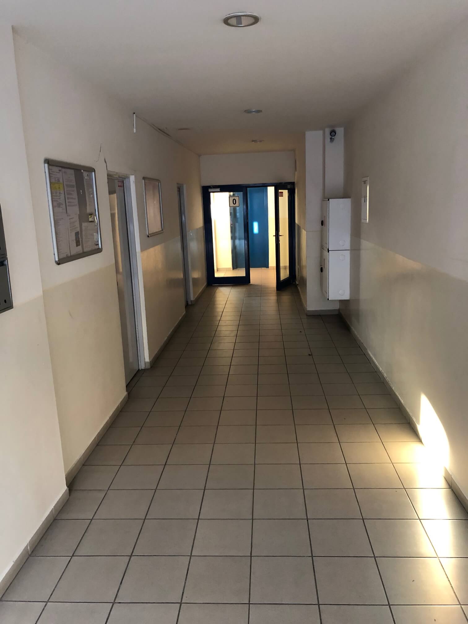 Predané: Exkluzívne na predaj 3 izb. byt, 72 m2, balkón 8 m2, parkovacie státie, Bratislava, Petržalka, Budatínska-20