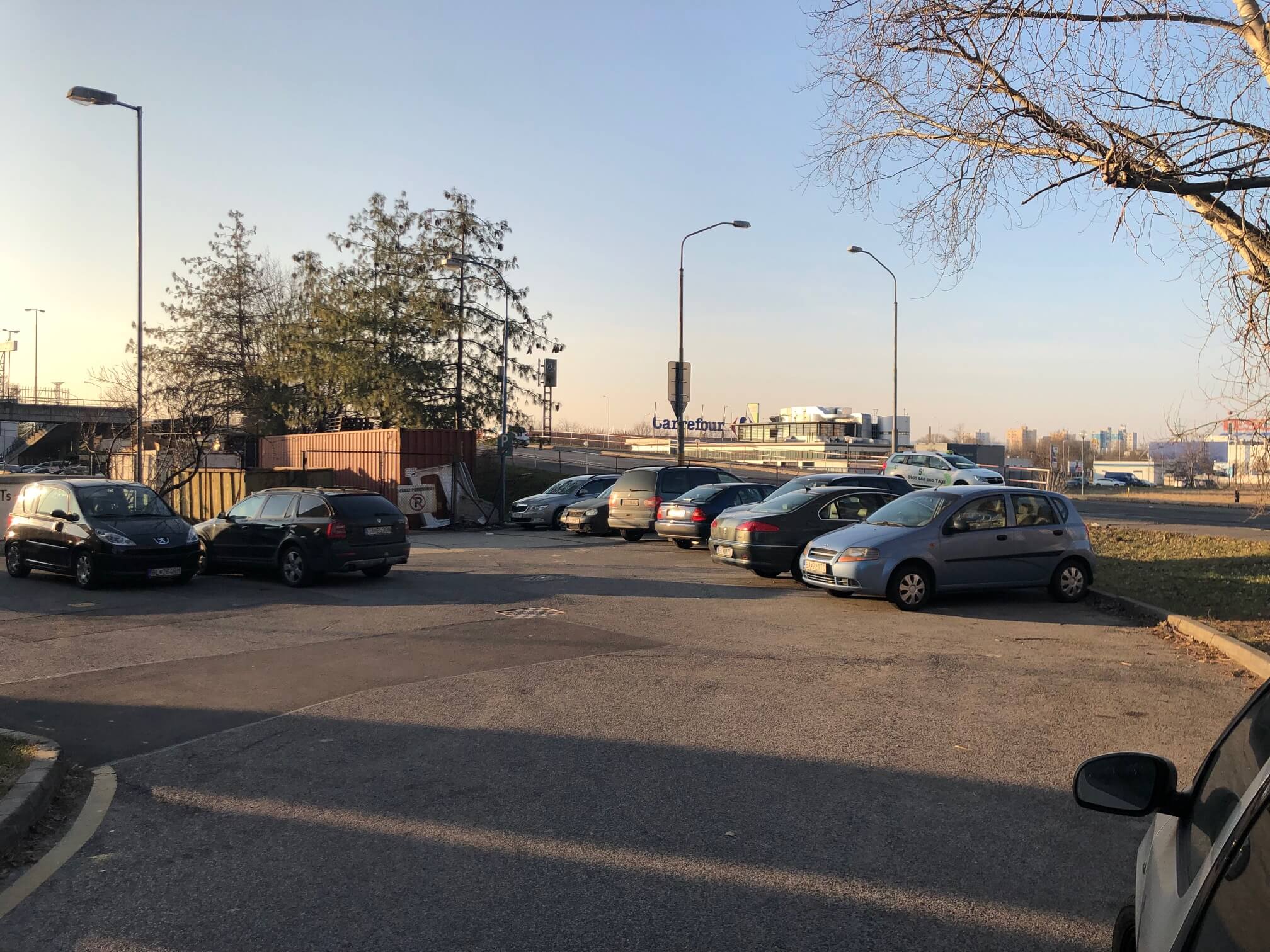 Predané: Exkluzívne na predaj 3 izb. byt, 72 m2, balkón 8 m2, parkovacie státie, Bratislava, Petržalka, Budatínska-17