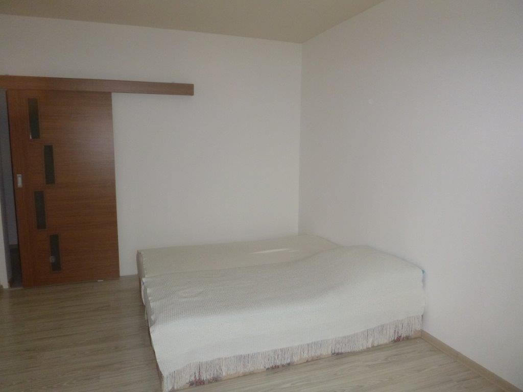 Predaný: Exkluzívne na predaj 3 izb. byt, 81,7m2, balkón 5 m2, pivnica 6m2, garáž, Dunajská Lužná, ulica Brezová-17