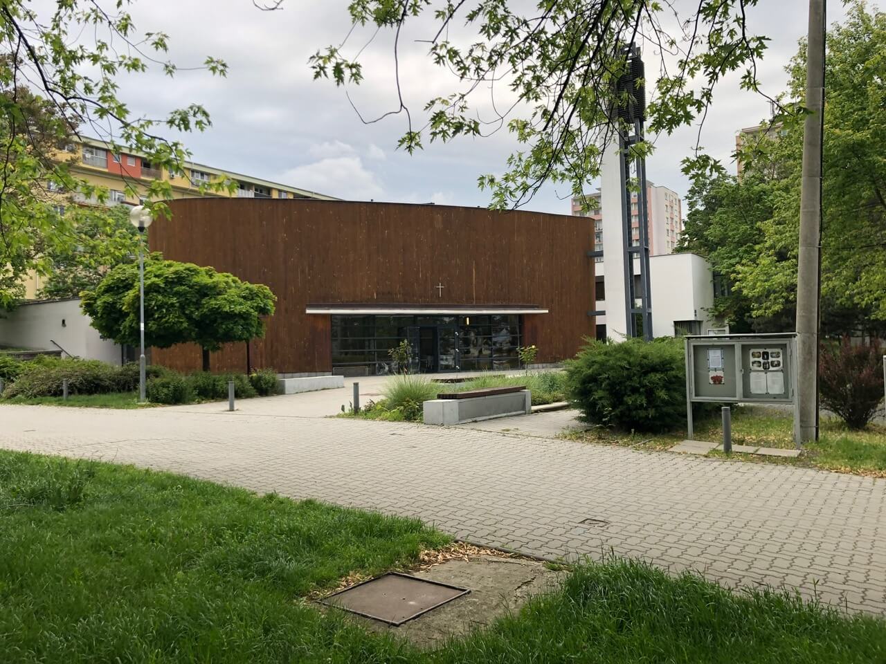 Prenajatý: 3 izbový byt, Račianska 85, 63m2, balkon 10m2, výborná lokalita-12
