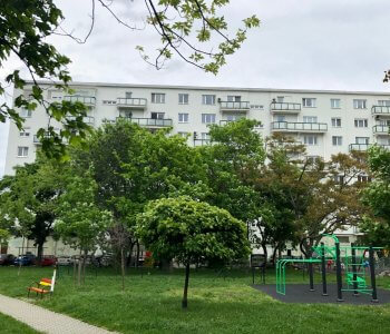 Prenajatý: 3 izbový byt, Račianska 85, 63m2, balkon 10m2, výborná lokalita-0