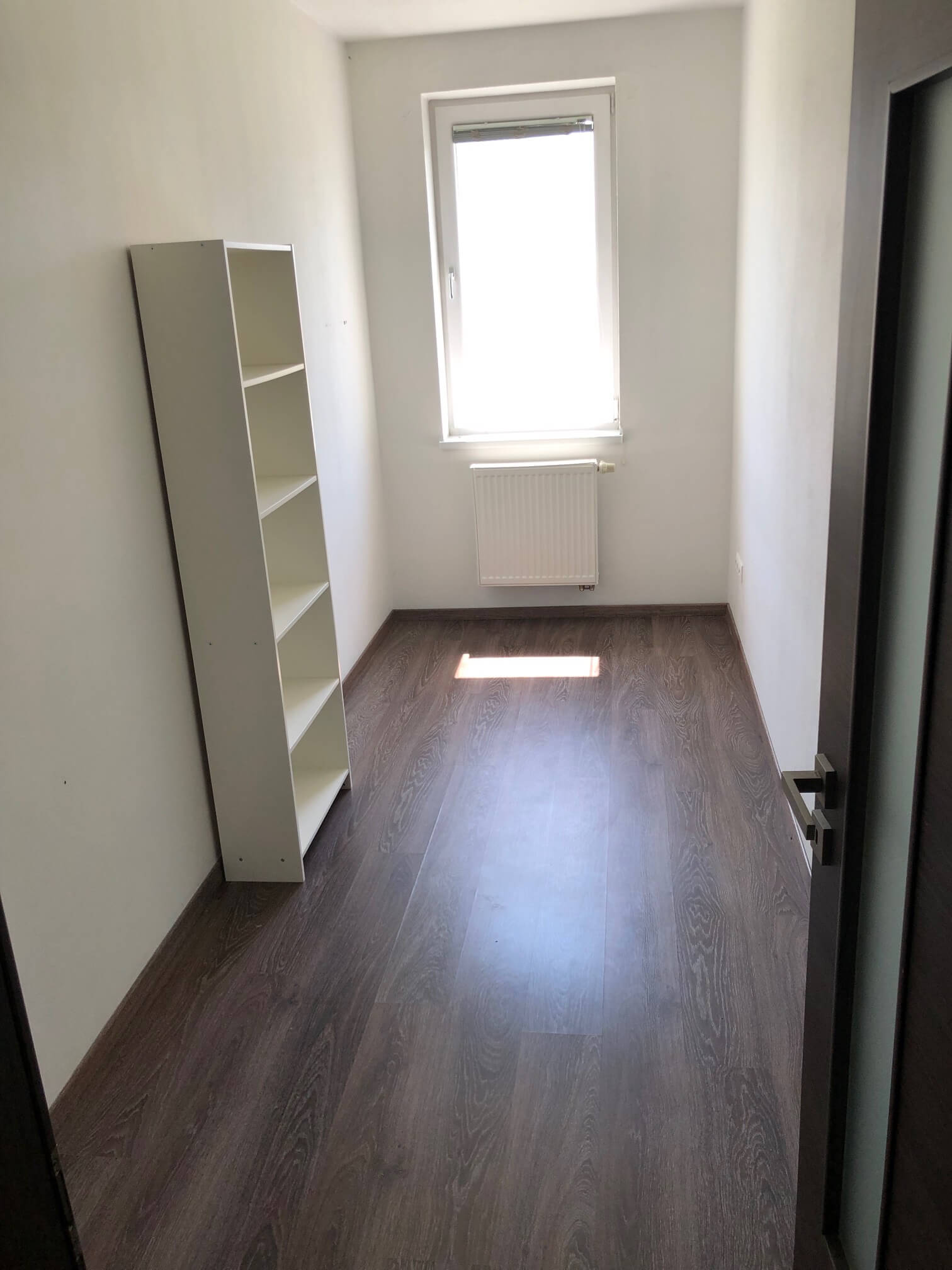 Predané: 3 izbový byt, novostavba, 72,25m2, loggia 4,82m2, Staré Grunty, Karlovka, garážové státie-37