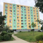 Predané: 2 izbový byt, 52m2, pivnica, pôvodný stav, Skuteckého, Malacky Juh-1