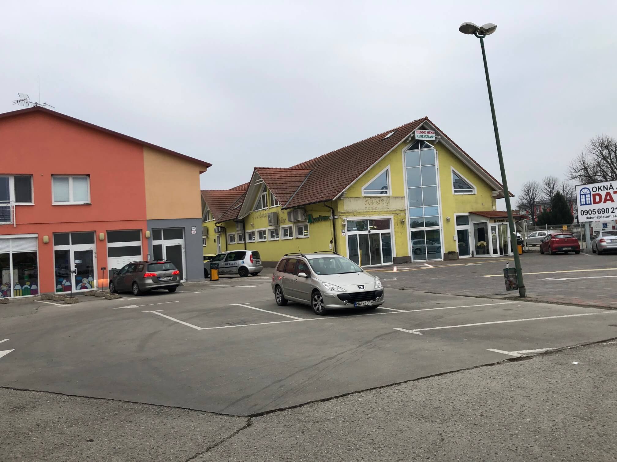Prenajaté: Prenájom 2 izb. byt, Luxusne zariadeny, v tichej lokalite, Brnianska 4, nad Farbičkou, Malacky,-25