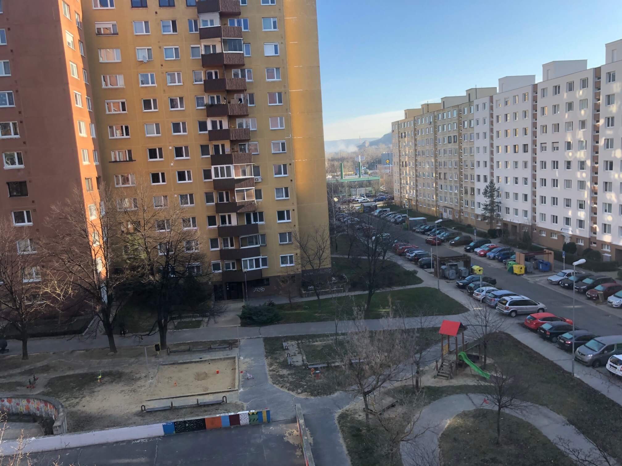 Predané: Exkluzívne na predaj 3 izbový byt, Devínska Nová Ves, Jána Poničana 3, 65m2, balkon 4m2,klimatizácia-44