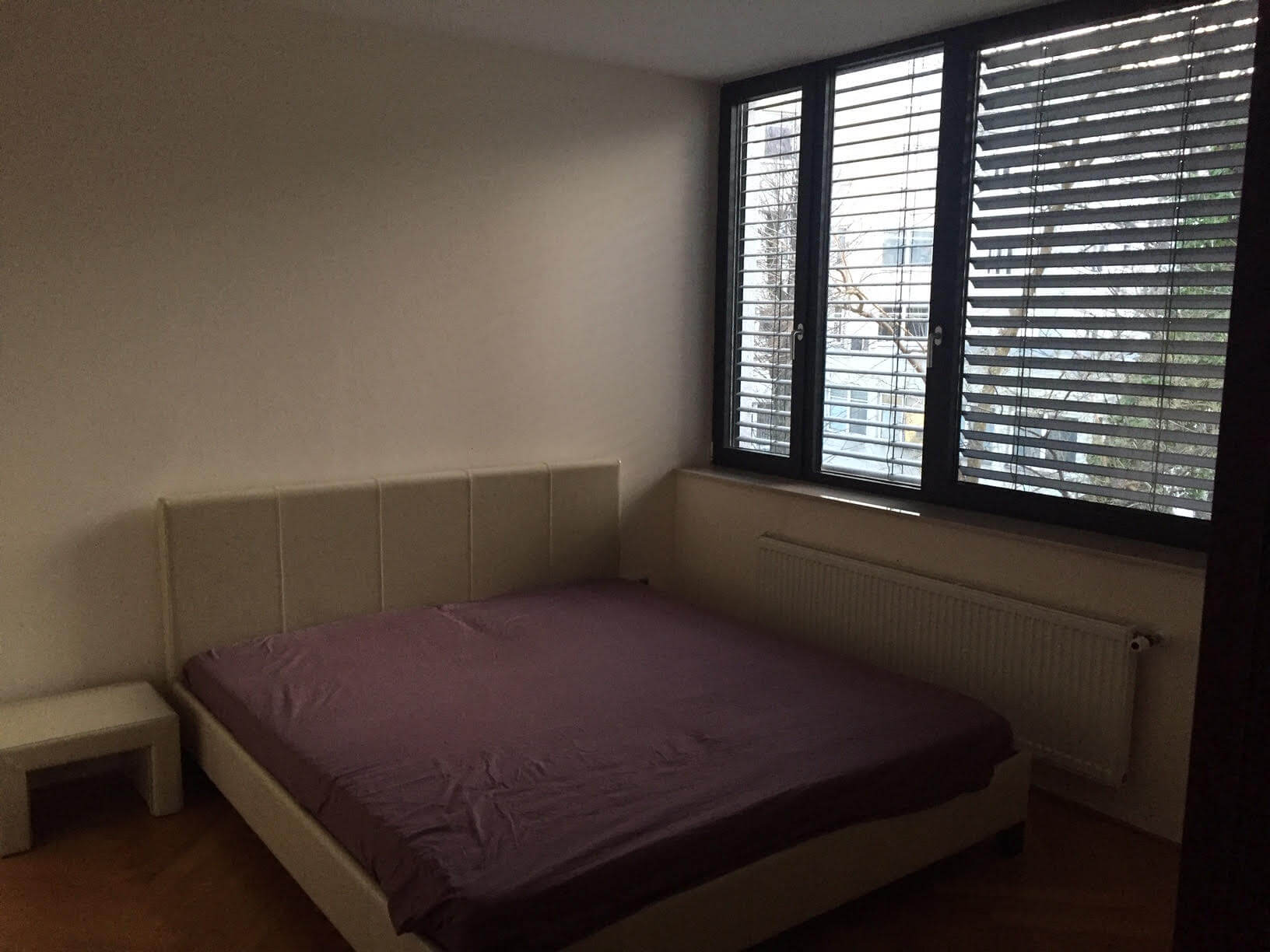 Prenajaté: Luxusný 3 izbový byt v centre BA, 88m2, Dunajská 48, balkón 6m, garážové státie,klimatizácia, krb-6