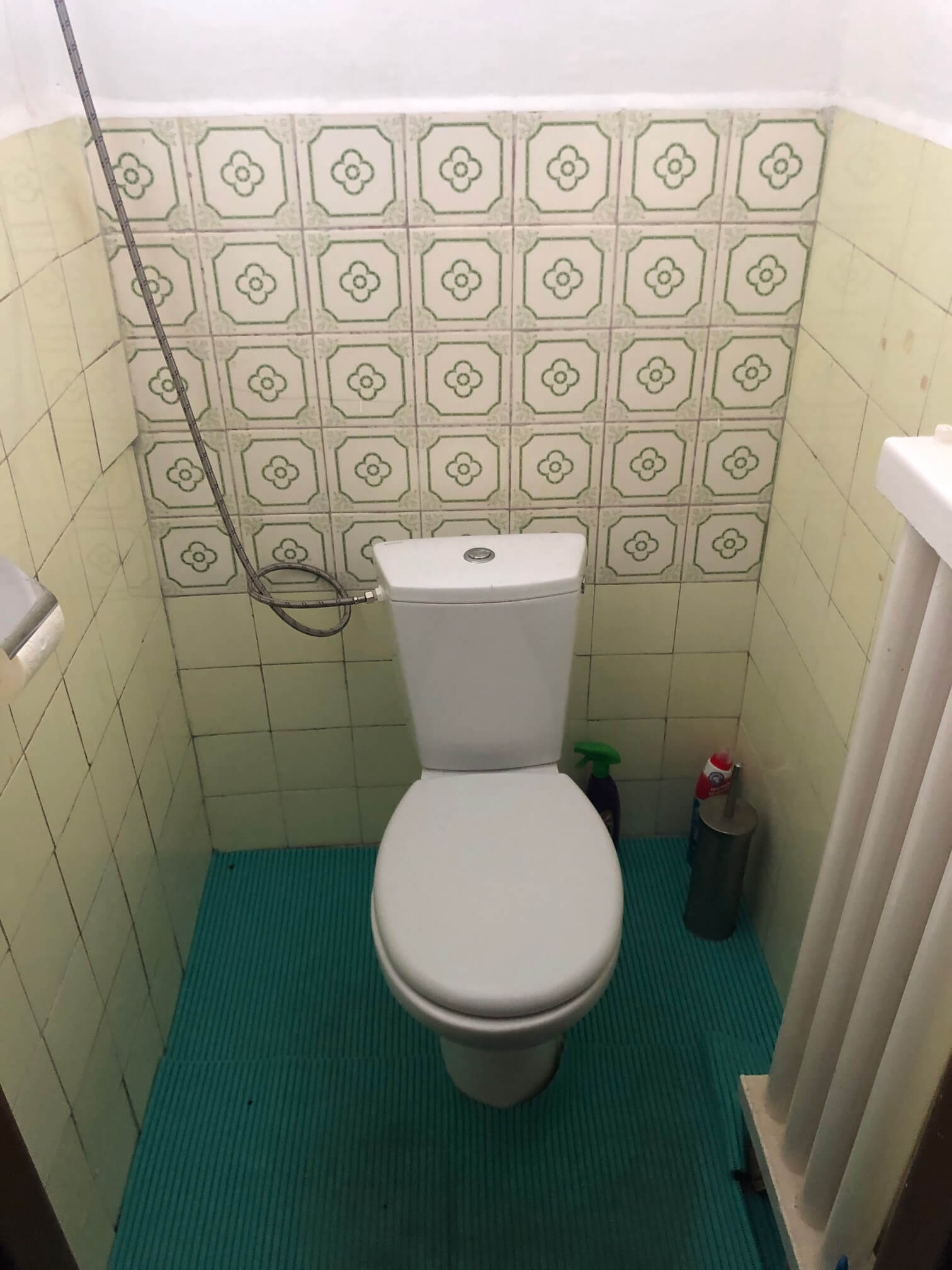 Prenajaté: Exkluzívne: Rodinný dom, 4 izbový, Šalgočka úžitková 140m2, podpivničenie 120m2, pozemok 1500m2-49