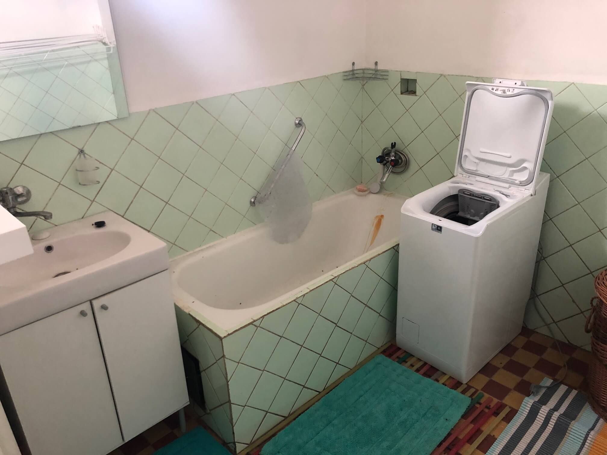 Prenajaté: Exkluzívne: Rodinný dom, 4 izbový, Šalgočka úžitková 140m2, podpivničenie 120m2, pozemok 1500m2-48