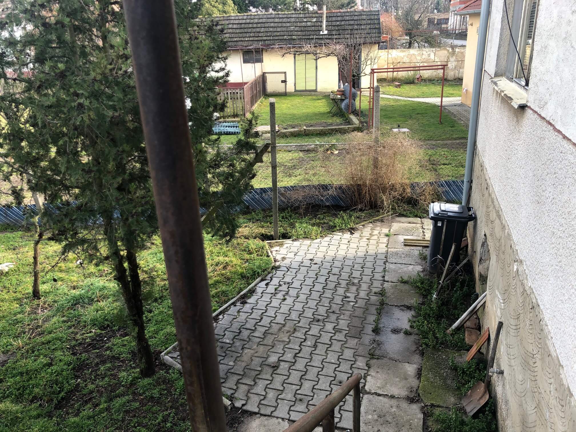 Prenajaté: Exkluzívne: Rodinný dom, 4 izbový, Šalgočka úžitková 140m2, podpivničenie 120m2, pozemok 1500m2-27