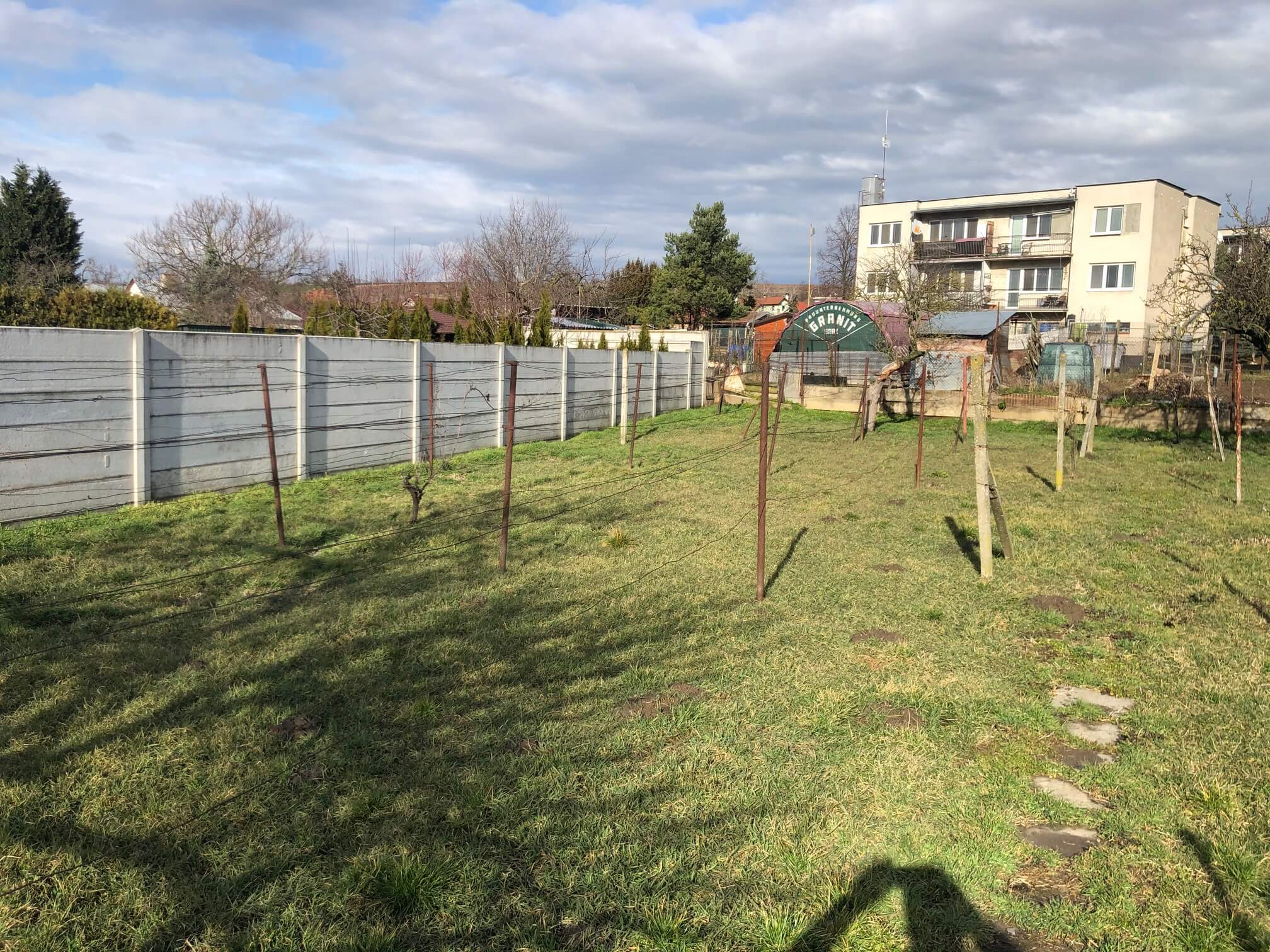Prenajaté: Exkluzívne: Rodinný dom, 4 izbový, Šalgočka úžitková 140m2, podpivničenie 120m2, pozemok 1500m2-5