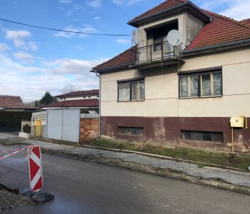 Prenajaté: Exkluzívne: Rodinný dom, 4 izbový, Šalgočka úžitková 140m2, podpivničenie 120m2, pozemok 1500m2-1