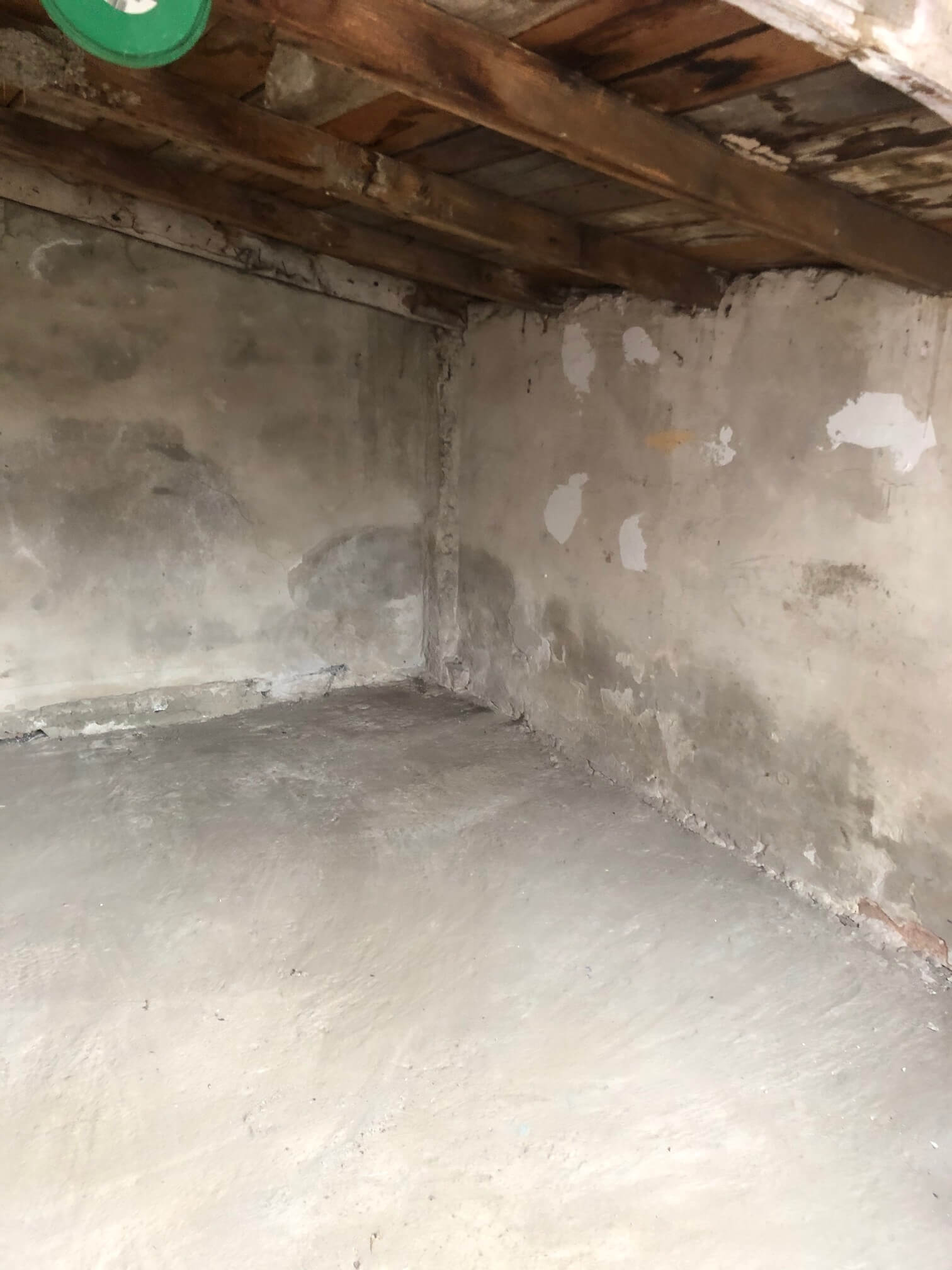 Predané: Pôvodný 4 izbový Rodinný dom v Šoporni, úžitková 96m2 plus 96m2 povala, pozemok 550m2-15