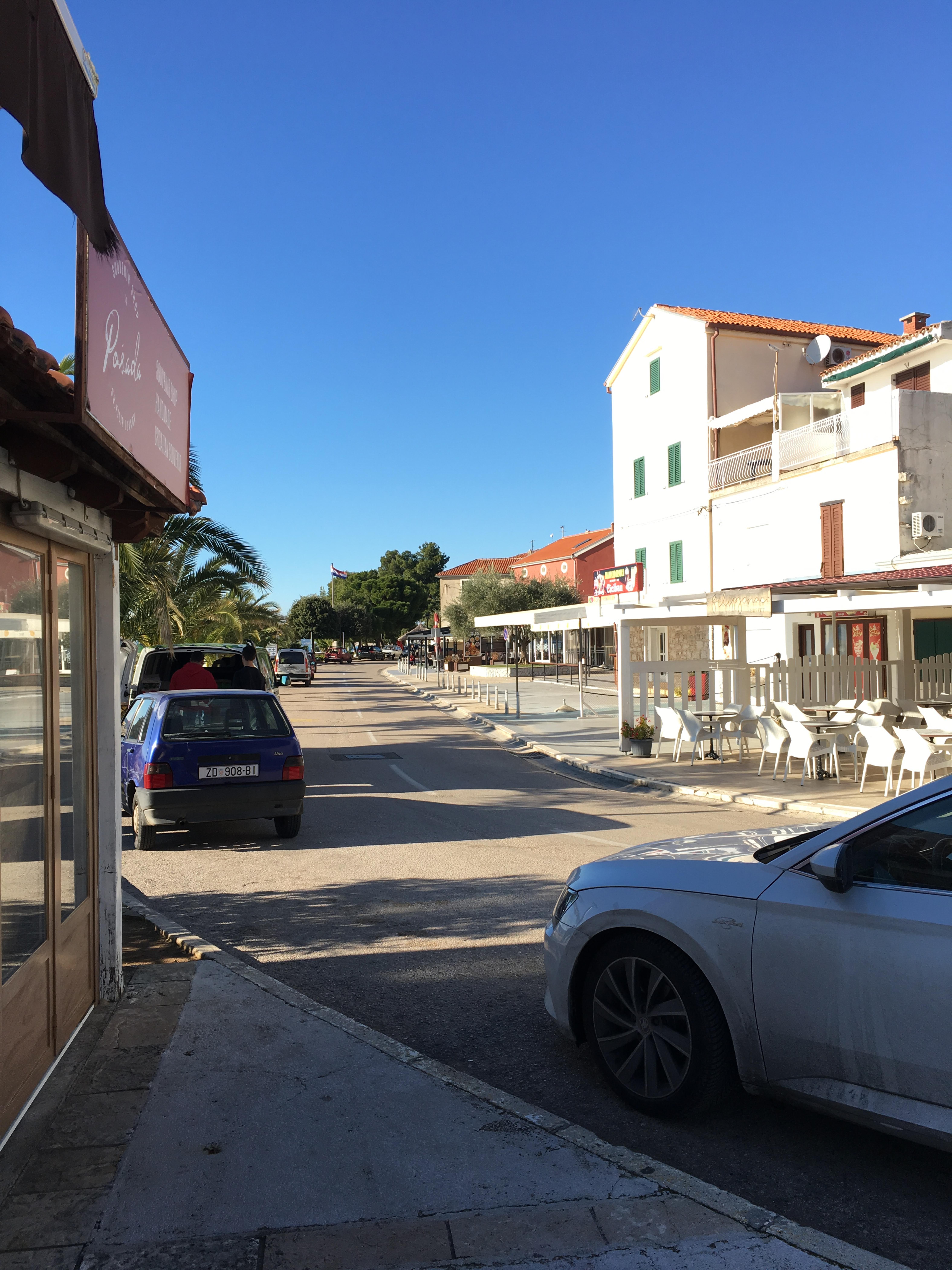 Predané: 3 izbový apartmán pri mori v Chorvátsku, Biogradská riviera Turanj, 100m2 + garaž, 70m od mora-19