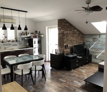 Predané: 3 izbový apartmán pri mori v Chorvátsku, Biogradská riviera Turanj, 100m2 + garaž, 70m od mora-0