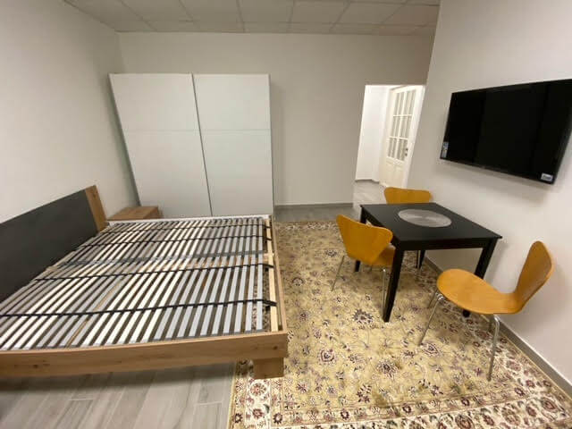 Prenajate: Garsonky nové na prenájom od 20m2 do 27m2, Staré mesto, Grosslingová 51, zariadené, parkovanie-1