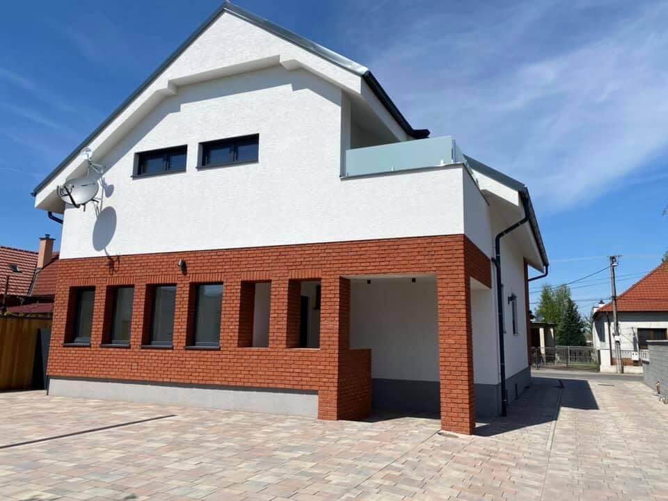 Prenajaté: Na prenájom úplne nový 2 izbový byt v Malackách, Kukučínová,60m2, predzáhradka 18m2, 2x parkovonie-5