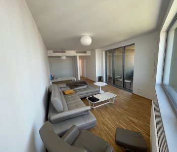 Prenajaté: 3 IZBOVÝ BYT V SKY PARKU, III VEŽA, 13 POSCHODIE, ÚŽITKOVÁ 90M2, LOGGIA 8M2, 2X PARKOVACIE MIESTO-0