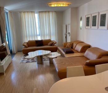 Predané: 3 IZBOVÝ BYT V Eurovei, 3 POSCHODIE, ÚŽITKOVÁ 100M2, LOGGIA 4M2, 2x PARKOVACIE MIESTO, KOBKA 4M2-2