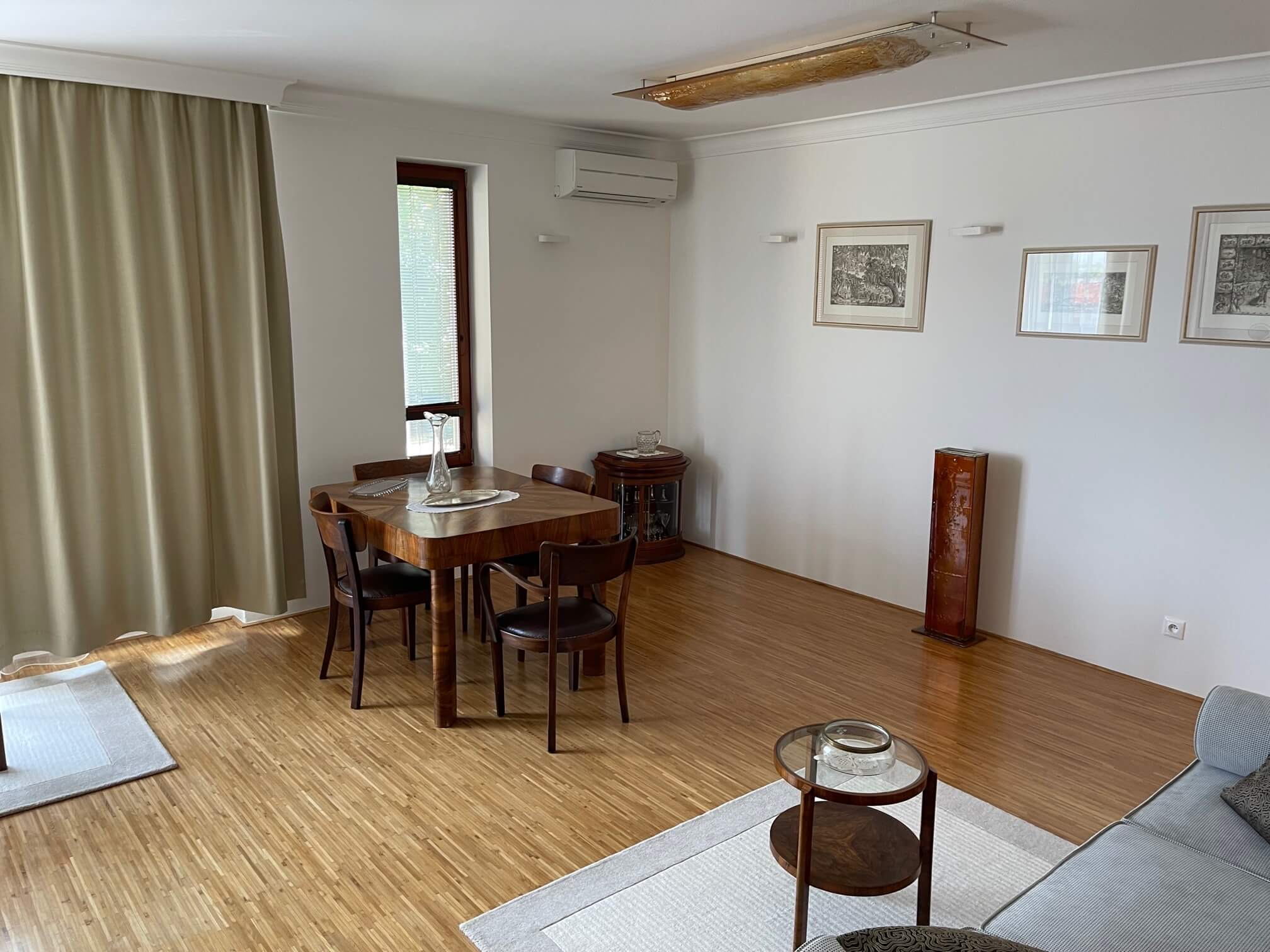 Predané: 4 IZBOVÝ BYT V Šamoríne, centre, 2 POSCHODIE, ÚŽITKOVÁ 145,20M2, BALKÓN 6M2, 2x PARKOVACIE MIESTO,-8