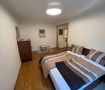 Prenajaté: 4 IZBOVÝ BYT V Šamoríne, centre, 2 POSCHODIE, ÚŽITKOVÁ 145,20M2, BALKÓN 6M2, 2x PARKOVACIE MIESTO,-2