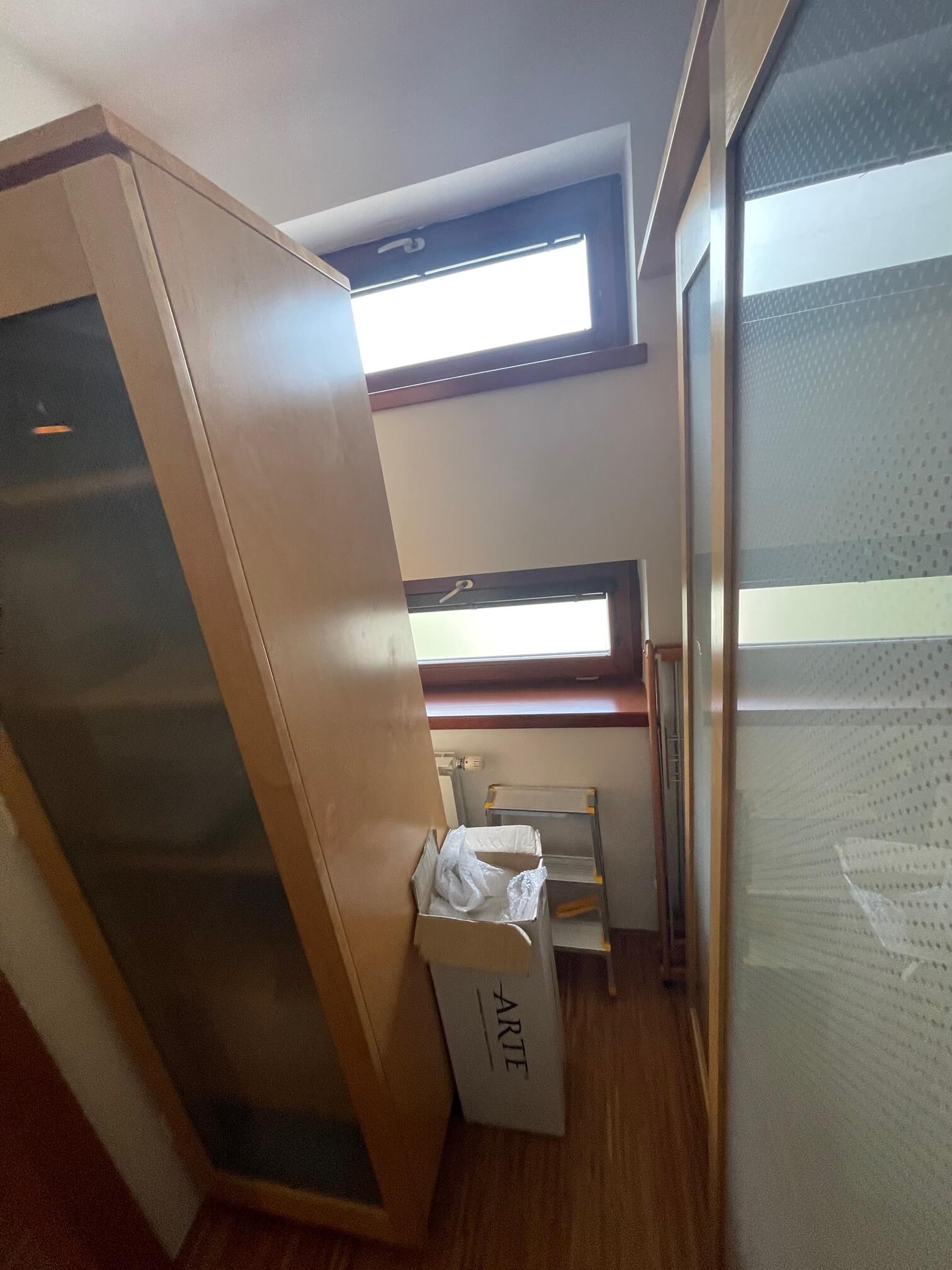 Predané: 4 IZBOVÝ BYT V Šamoríne, centre, 2 POSCHODIE, ÚŽITKOVÁ 145,20M2, BALKÓN 6M2, 2x PARKOVACIE MIESTO,-32