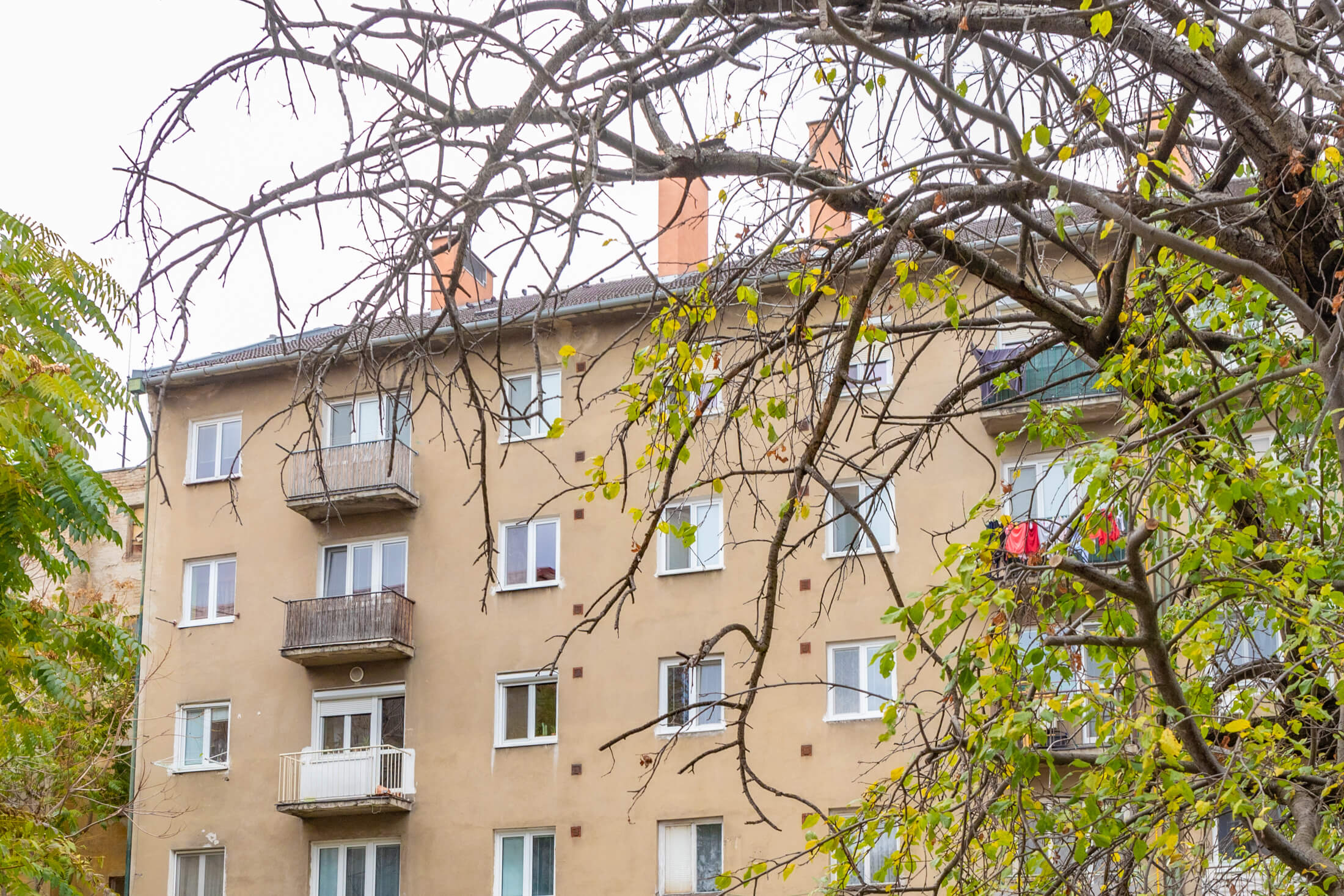 Predaný: Exkluzívne na predaj 4 izbový byt, pôvodny stav, 92m2, Zahradnícka 52 – Ružinov-6