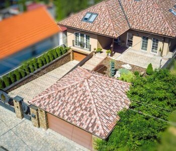 Predané: Rodinná Vila 6 izbová, úžitková 650m2, 3 podlažia, pozemok 1008m2, Lučenec - Opatová-0
