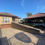 Predané: Rodinná Vila 6 izbová, úžitková 650m2, 3 podlažia, pozemok 1008m2, Lučenec – Opatová-45