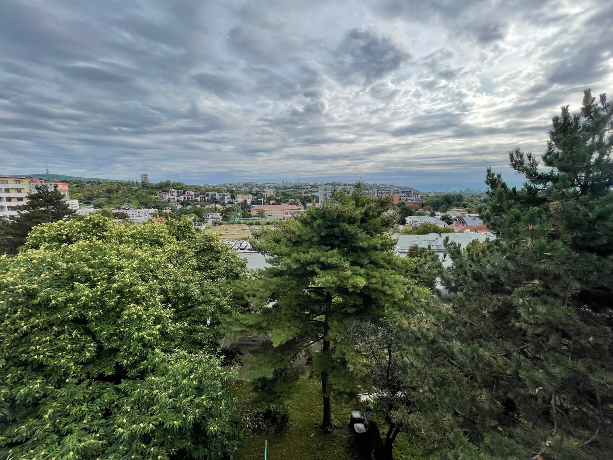 Prenajaté: Exkluzívne na prenájom 3 izbový byt, 83m2, 2x loggia 4,5m2, Karolovka, Janotová 8-7