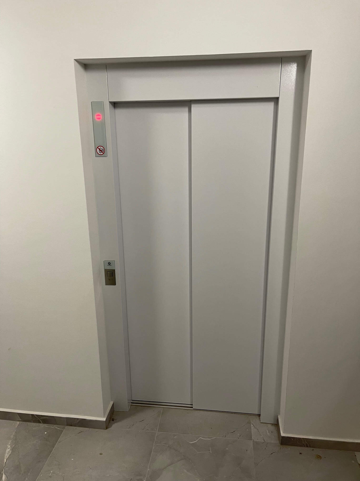 Predané: NOVOSTAVBA 4 IZBOVÝ BYT, MALACKY CENTRUM, úžitková 91,44M2, 2x LOGGIA 15M2-27