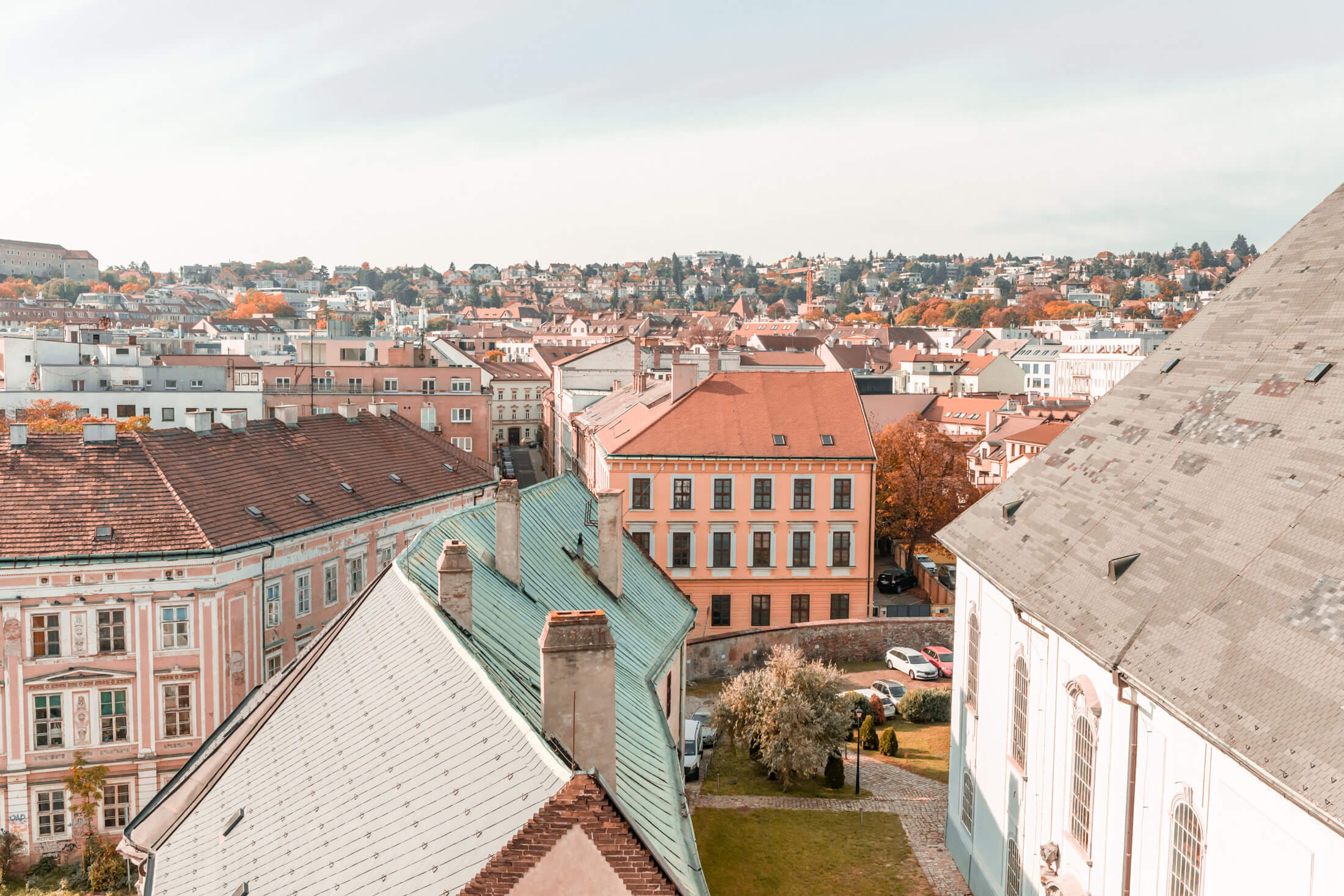 Predané: Exkluzívna novostavba na predaj, 3 izbový luxusný byt, Staré Mesto, Konventná, úžitková 146,18m2, najvyššie poschodie, výhľad na celú Bratislavu-60