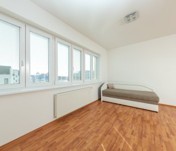 Exkluzívna novostavba na predaj, 3 izbový luxusný byt, Staré Mesto, Konventná, úžitková 146,18m2, najvyššie poschodie, výhľad na celú Bratislavu-3