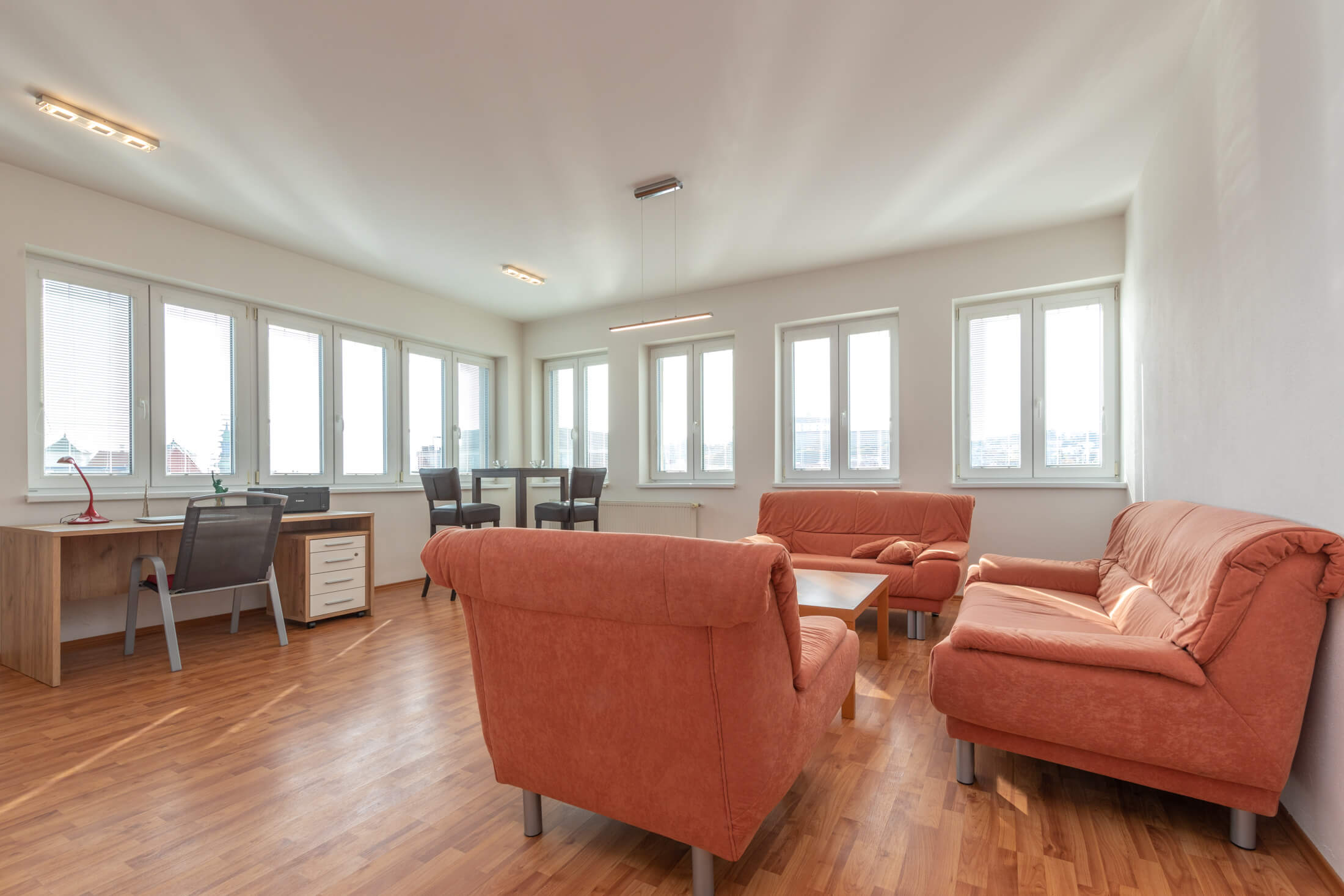 Predané: Exkluzívna novostavba na predaj, 3 izbový luxusný byt, Staré Mesto, Konventná, úžitková 146,18m2, najvyššie poschodie, výhľad na celú Bratislavu-46