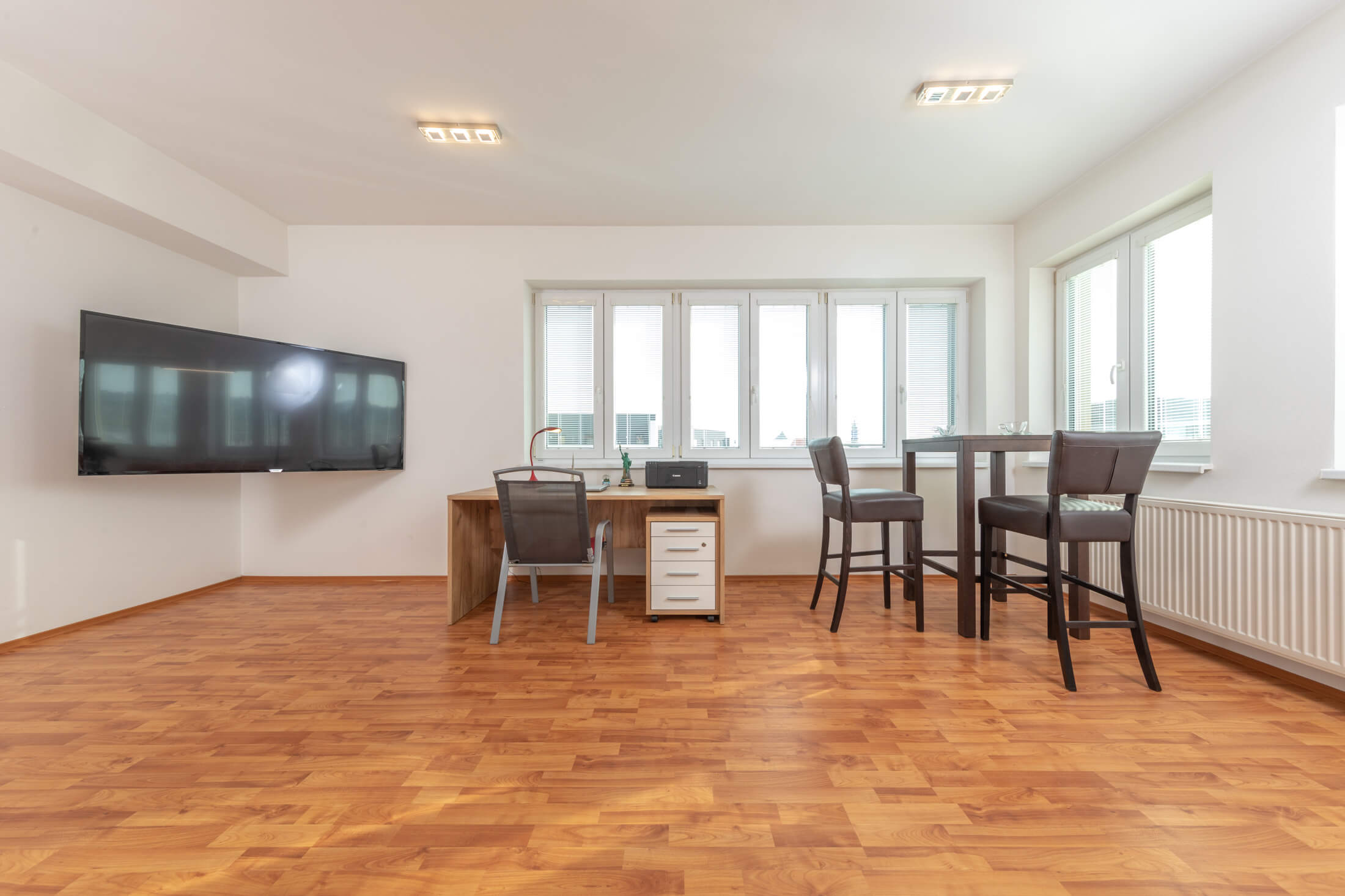 Predané: Exkluzívna novostavba na predaj, 3 izbový luxusný byt, Staré Mesto, Konventná, úžitková 146,18m2, najvyššie poschodie, výhľad na celú Bratislavu-40