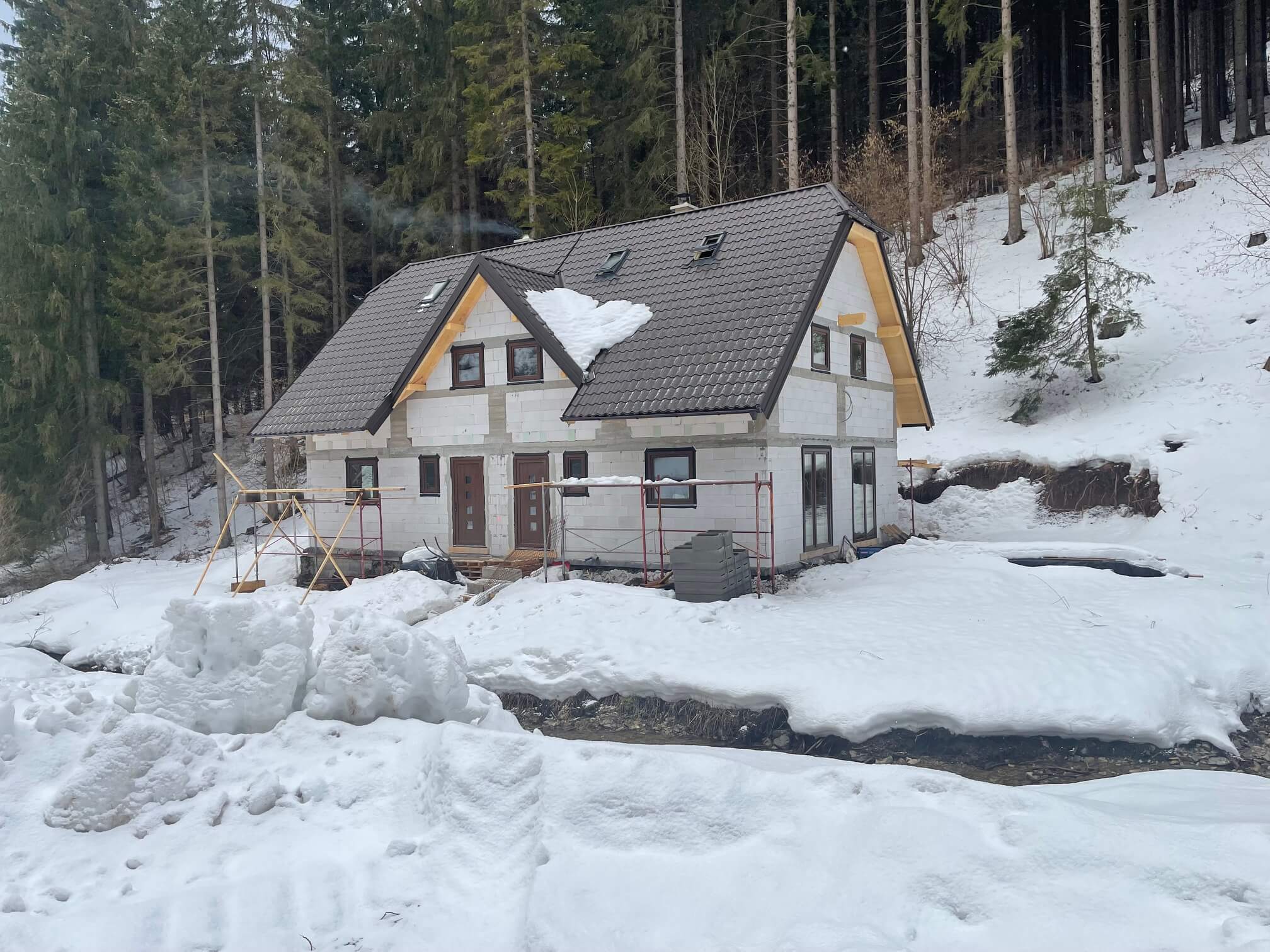Predané: Chalupa, úžitková plocha 120m2, pozemok 225m2, 4 izby, Liptovské Revúce, pri Donovaloch-44