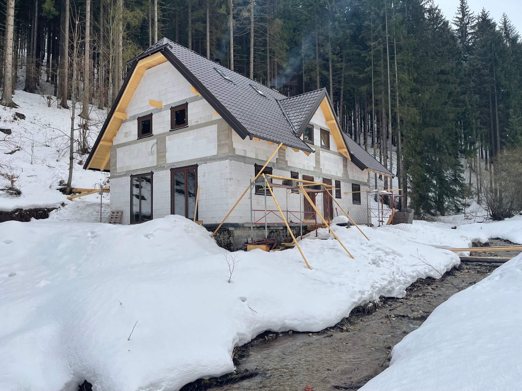 Predané: Chalupa, úžitková plocha 120m2, pozemok 225m2, 4 izby, Liptovské Revúce, pri Donovaloch-18