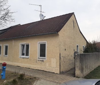 Predané: Predaj Rodinného domu v Zurndorfe, Rakúsko, len 22km od BA, 3 izbový, obytná 78m2, pozemok 385m2-3