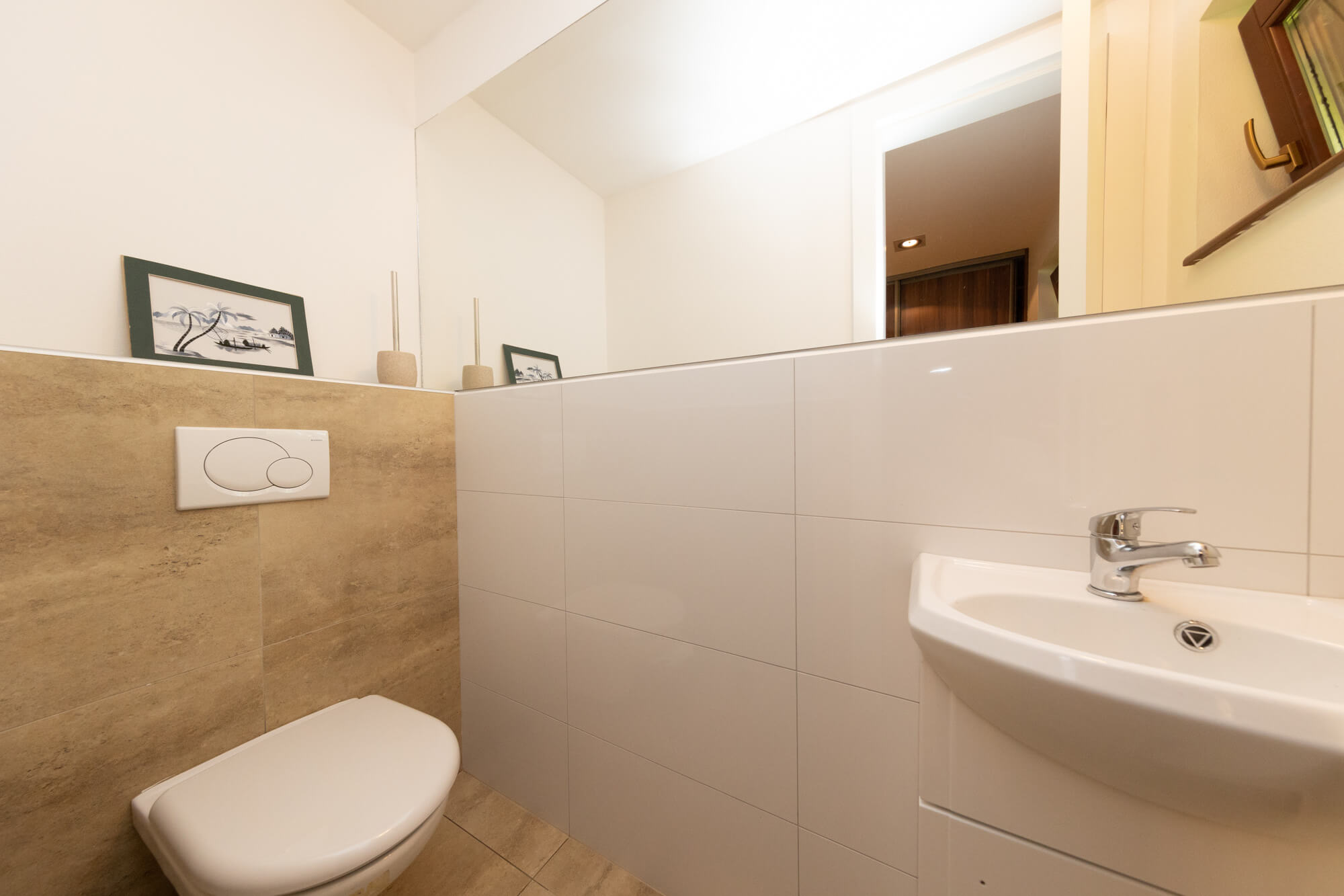 Rodinný dom v obci Častá, 4 izbový, úžitková plocha 213,05m2, pozemok 1687m2, garáž-53