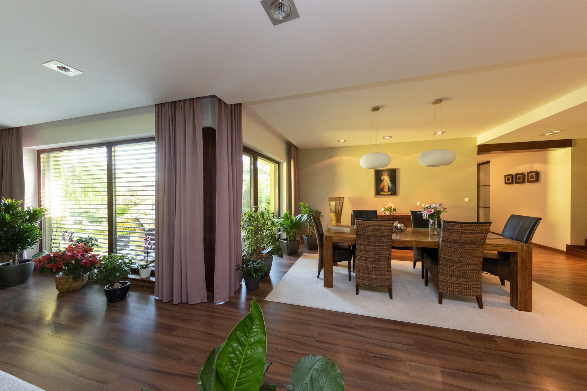 Rodinný dom v obci Častá, 4 izbový, úžitková plocha 213,05m2, pozemok 1687m2, garáž-39