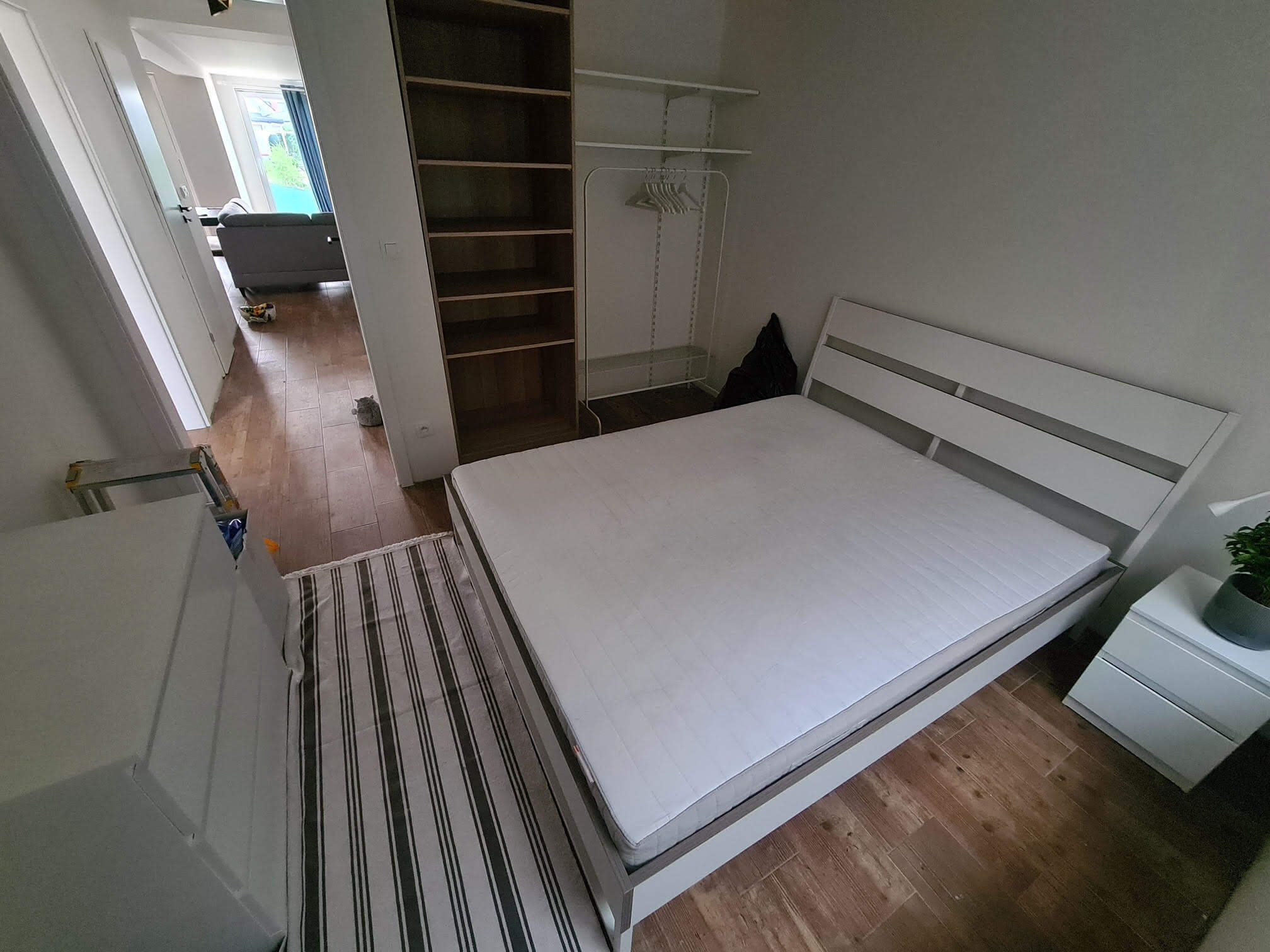 Predané: 4 izbový rodinný dom, Hrubá Borša, Okružná, priamo pri jazere, úžitková 99m2, vstup do jazera, 2x parkovanie-18