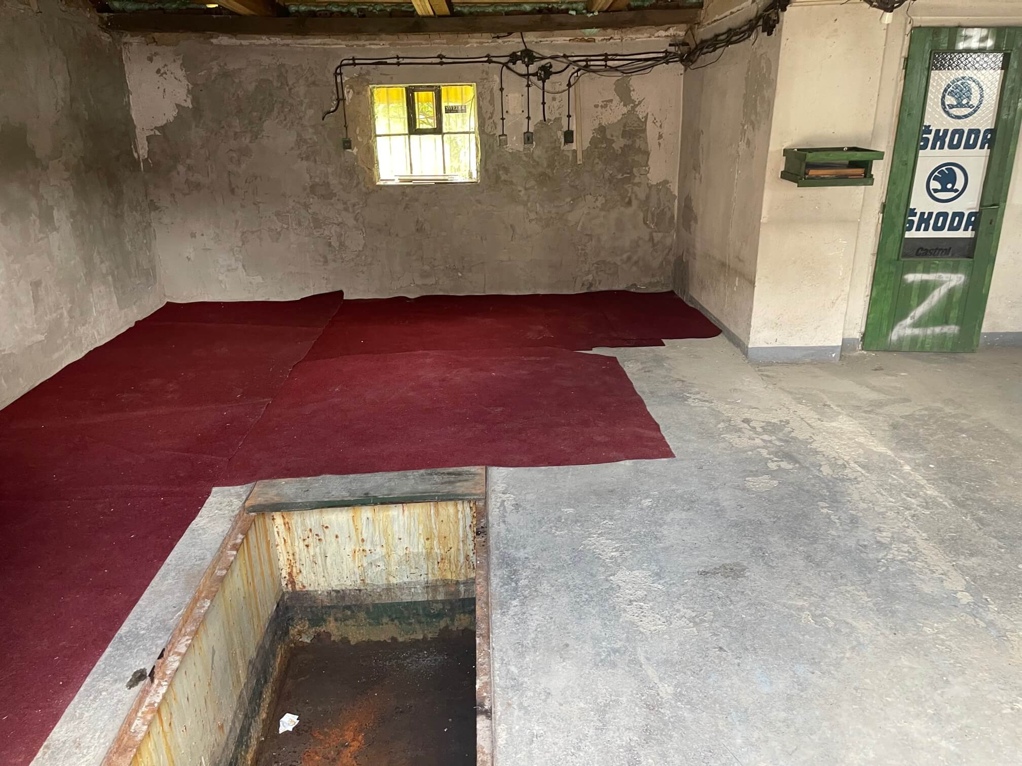 Predaný: Objekt na podnikanie, Lučenec – Opatová, pozemok 2056m2, úžitková 1480m2-9